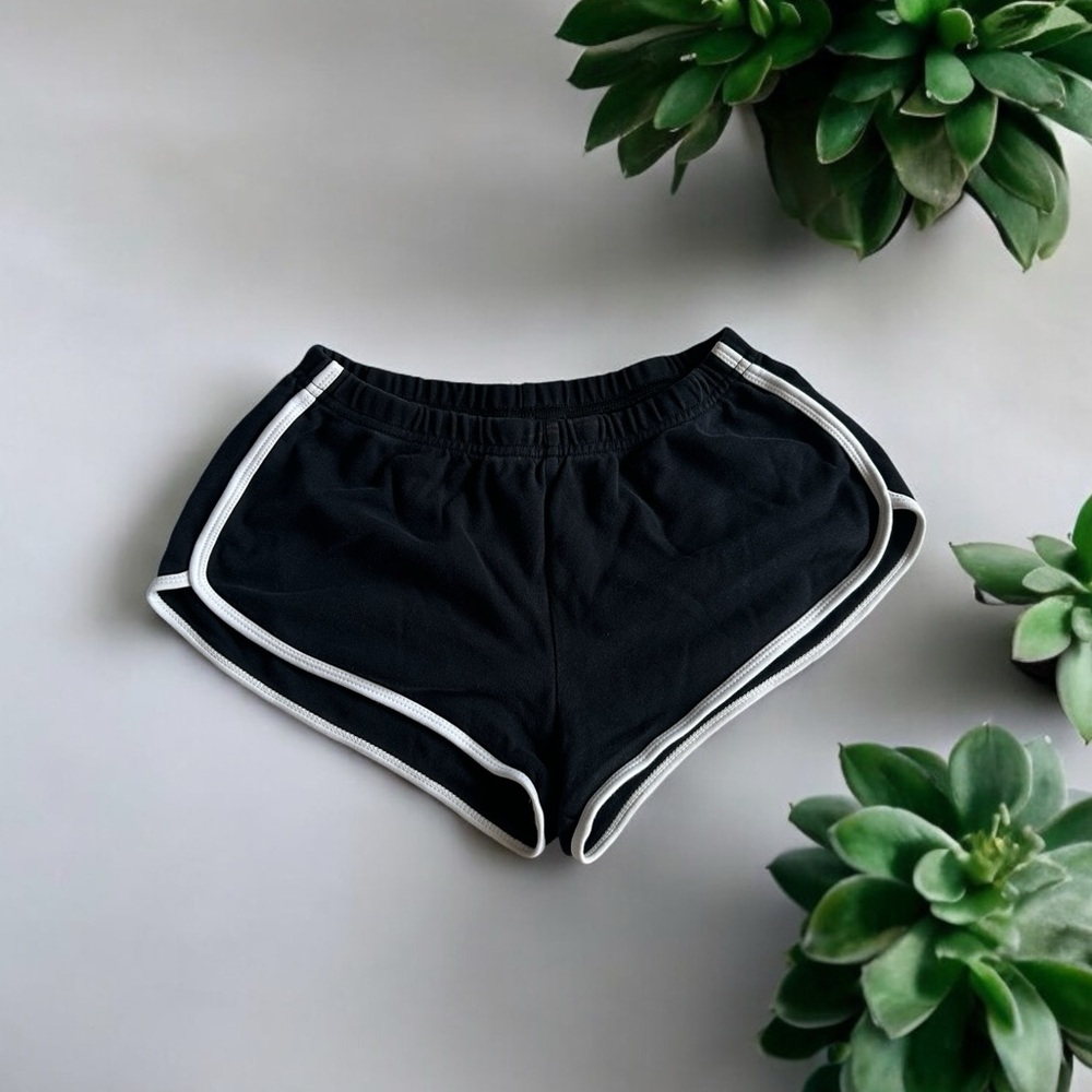 retro booty shorts